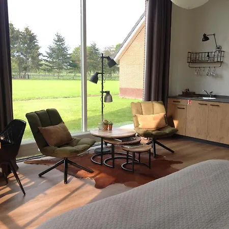 De Veluwe Hoeve Bed and Breakfast 3*