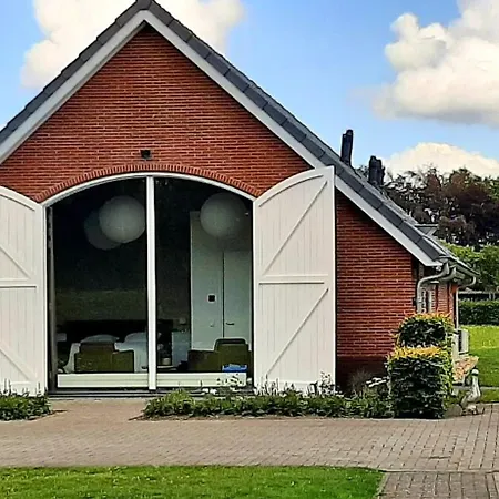 Bed & Breakfast De Veluwe Hoeve 3*